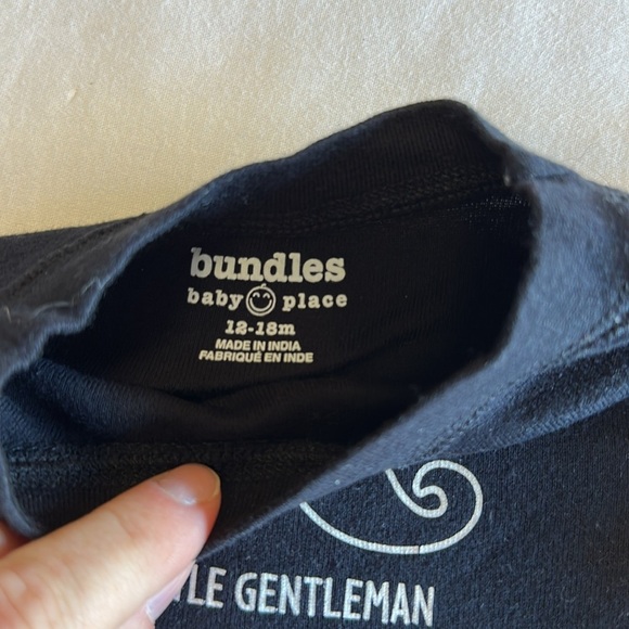 Bundles - Set of 3 Short sleeve Baby Onesies - Black, Blue, and White - Picture 3 of 7